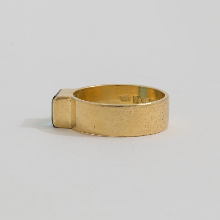 A apatite ring by Wiwen Nilsson, Lund, 1958.