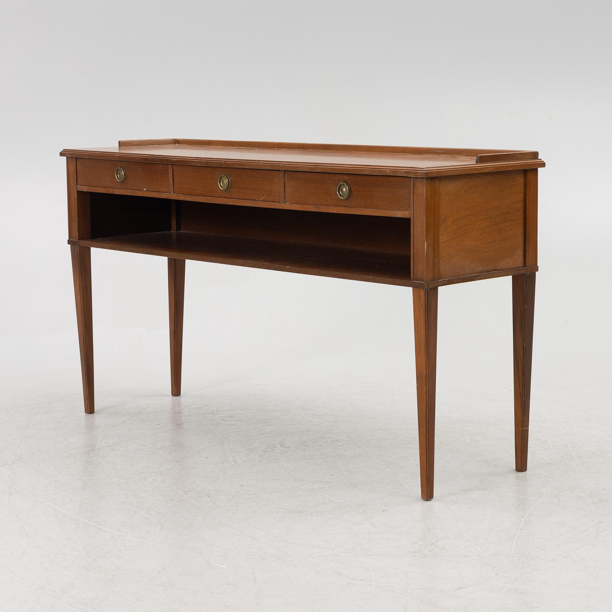 Sideboard, 1900-talets andra hälft.