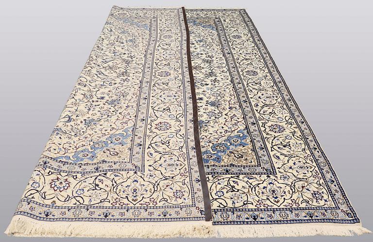 A carpet, Nain part silk s.k 9LAA, ca  417 x 287 cm.