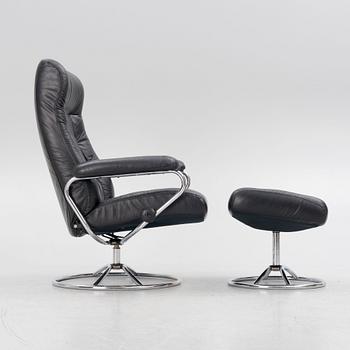 A "Stressless" lounge chair with ottoman, Ekornes Möbler, Norway, end of the 20th century.
