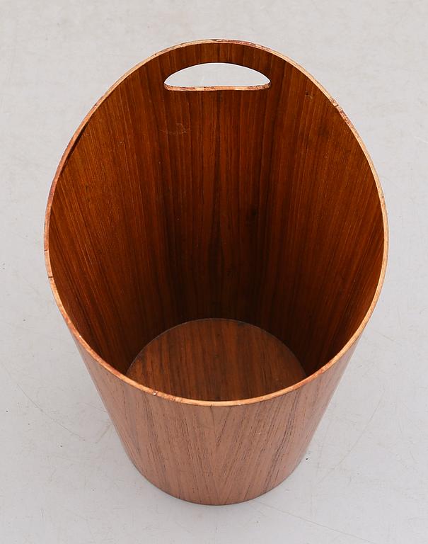 PAPPERSKORG, teak, Servex, Sverige, 1900-talets mitt.