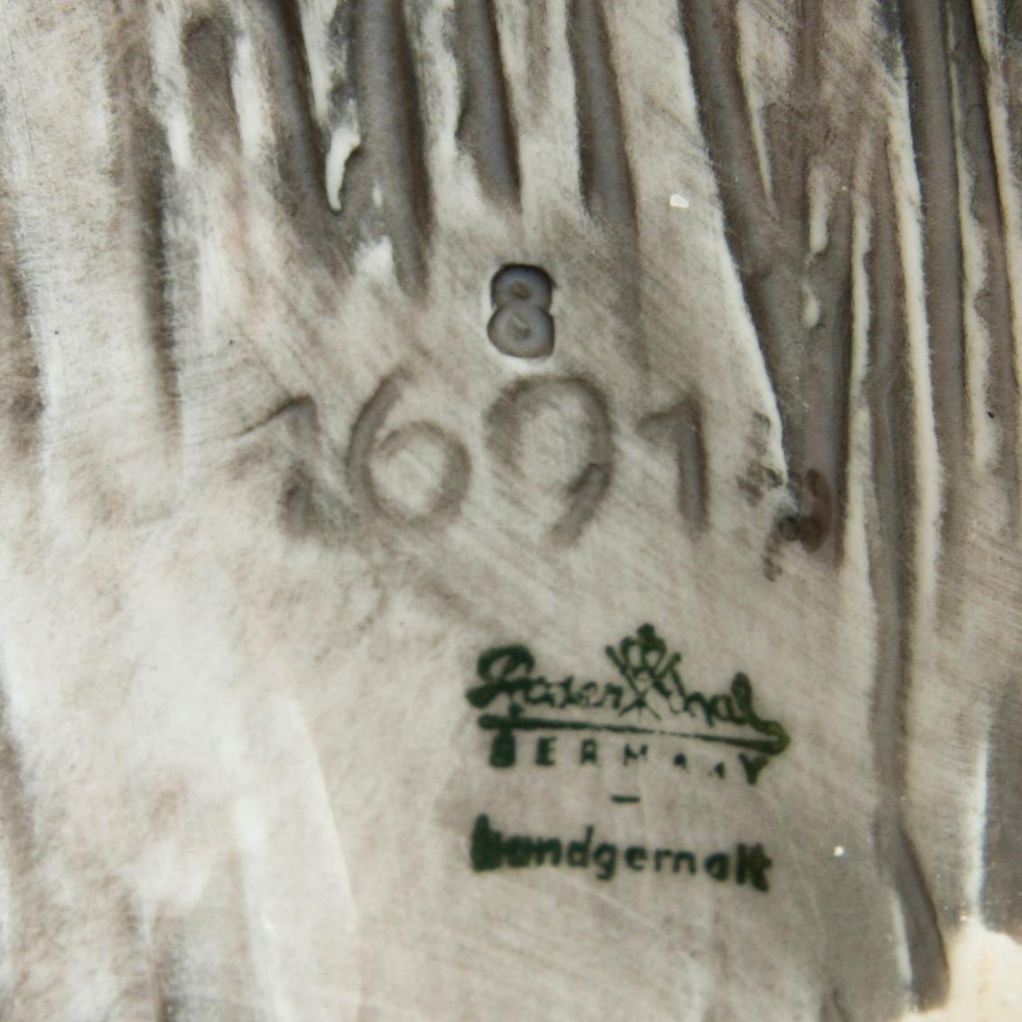 FIGURIN, porslin, F Heidenreich, Rosenthal.