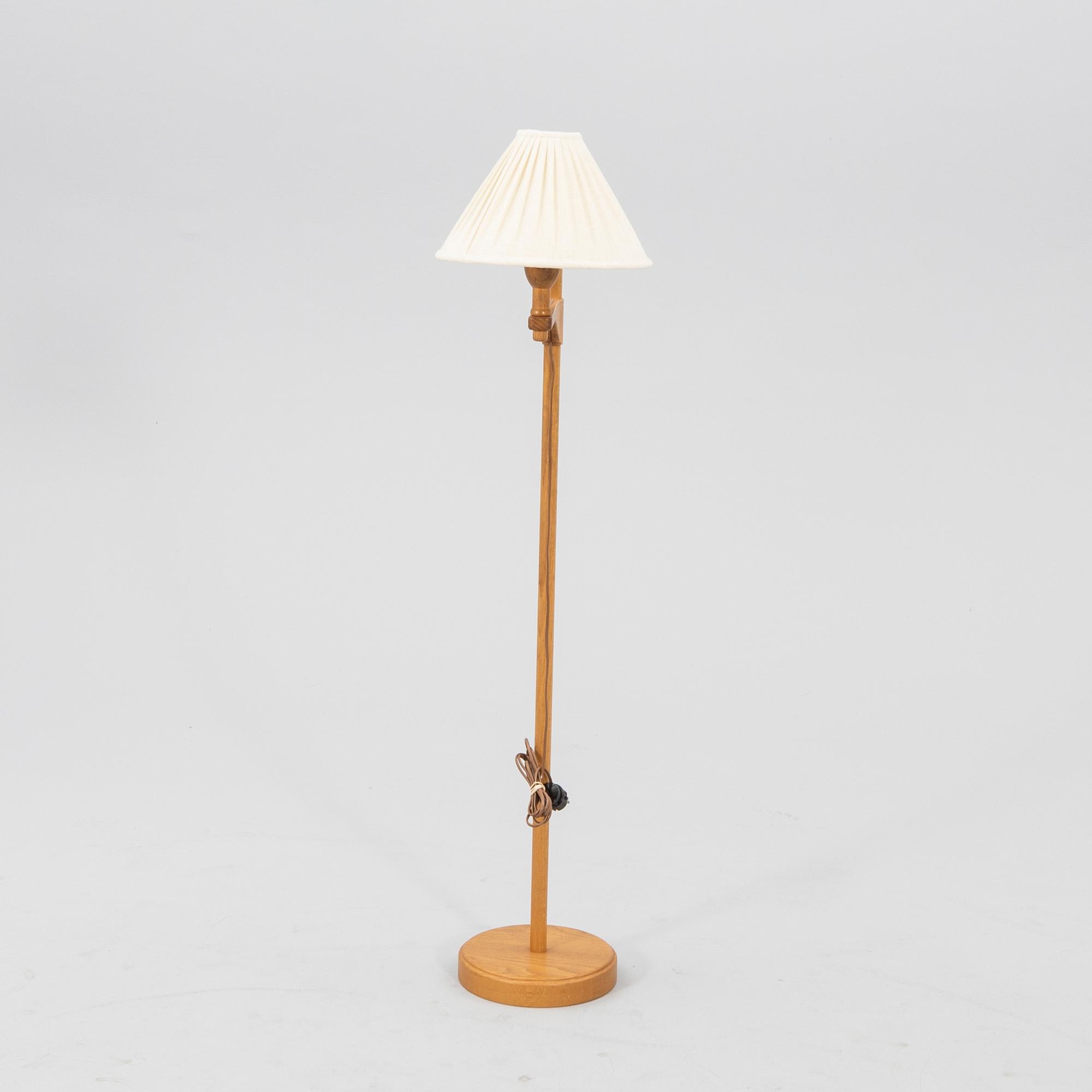 Carl Malmsten, golvlampa, "Staken", 1900-talets andra hälft.