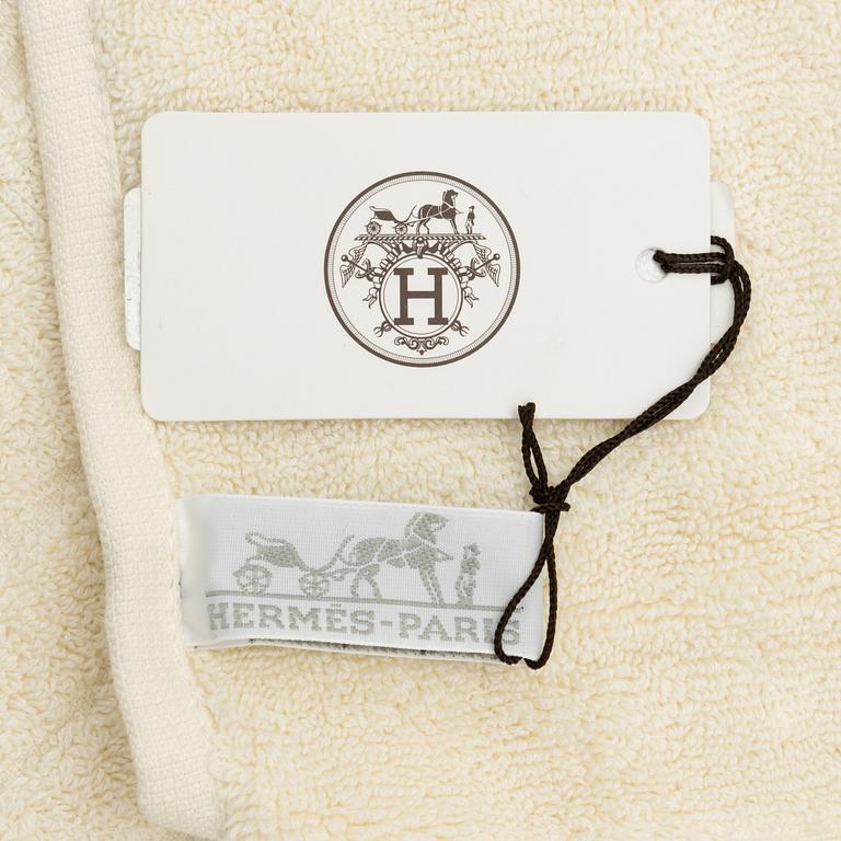 Hermès, a set of two towels.