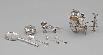 PARTI SILVER, 11 delar, Kina och Japan. 1900-tal. Vikt 207g.