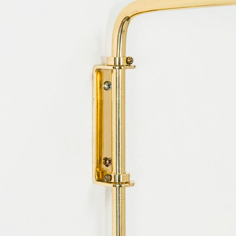 Vägglampa, Itsu 1900-talets mitt.