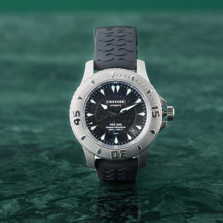 CHOPARD, L.U.C. Pro One, Chronometer (300m / 1000 ft), wristwatch, 42 mm,