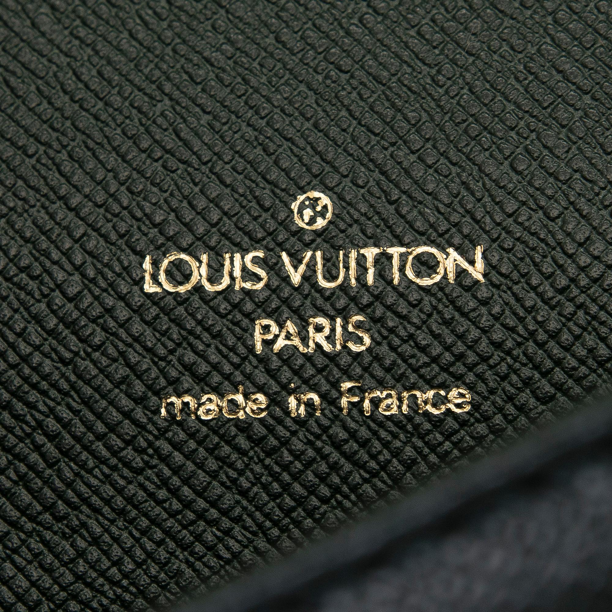 Louis Vuitton, salkku, "Taiga Kourad".