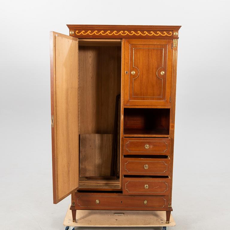 Wardrobe/Closet from CE Jonssons Möbelfabrik, early 20th century.