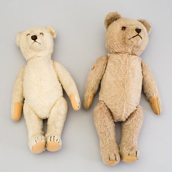 Two teddybears by Steiff and probably Gebrüder Hermann, Germany, 1950s.