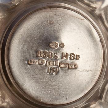 STRÖARE, 3 st, silver, en med finska och svenska stämplar, 1950-tal. Tot. vikt 284 g.