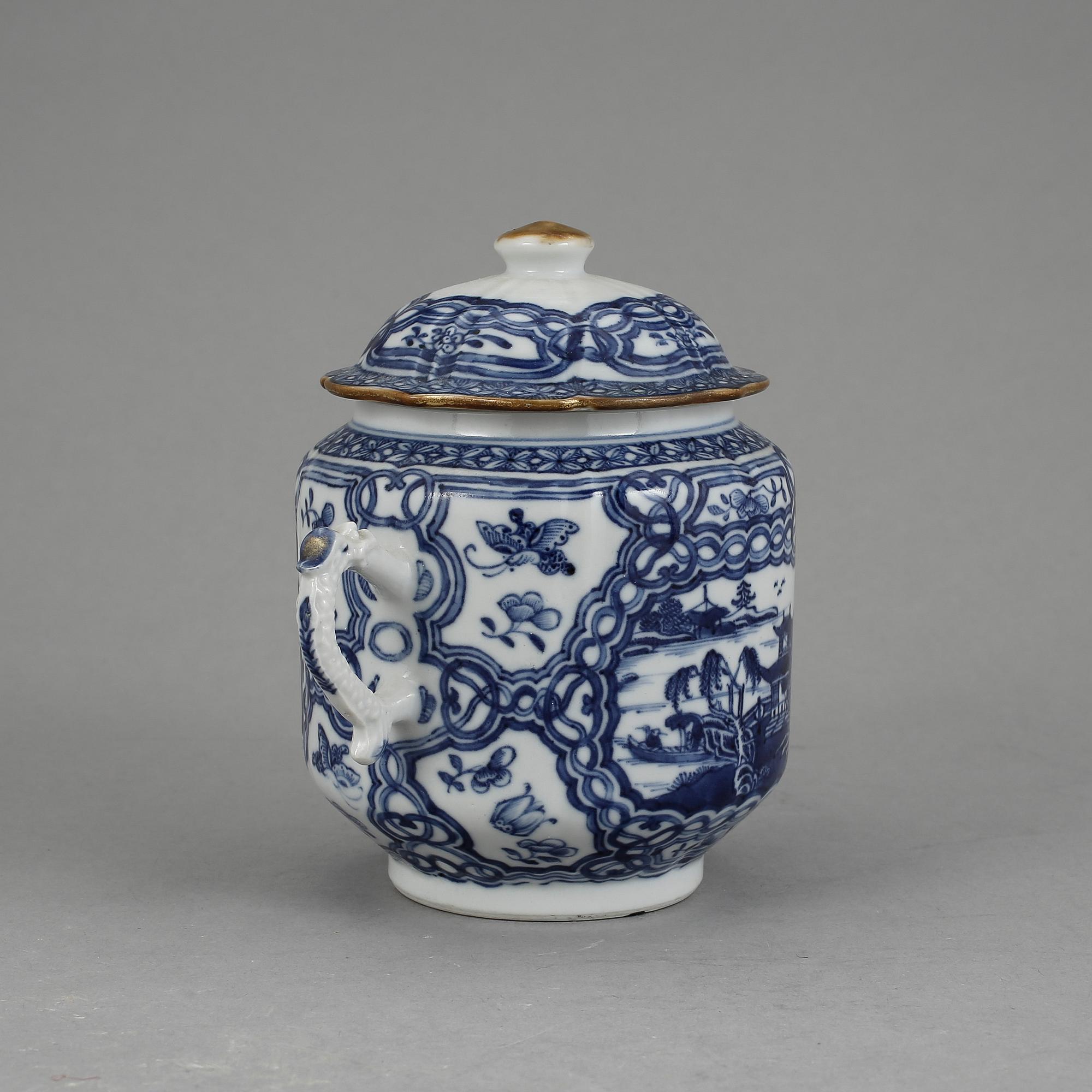 SKÅL MED LOCK, porslin, Kina, Qianlong 1736-95.