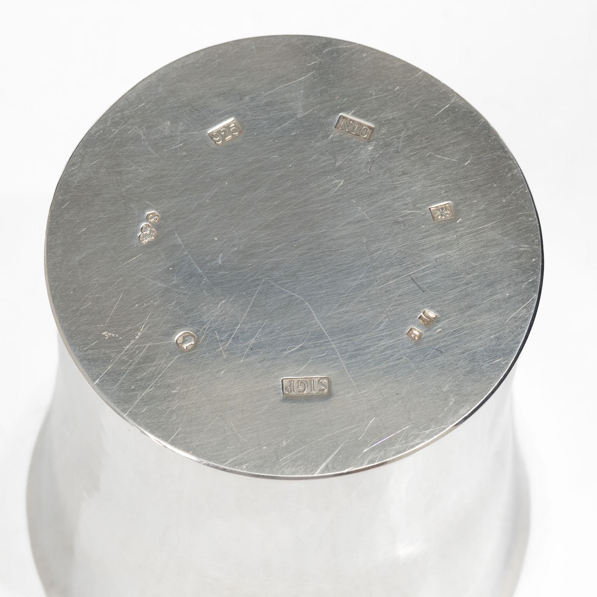 Sigurd Persson, Beakers, a pair, silver, Stockholm 1987.