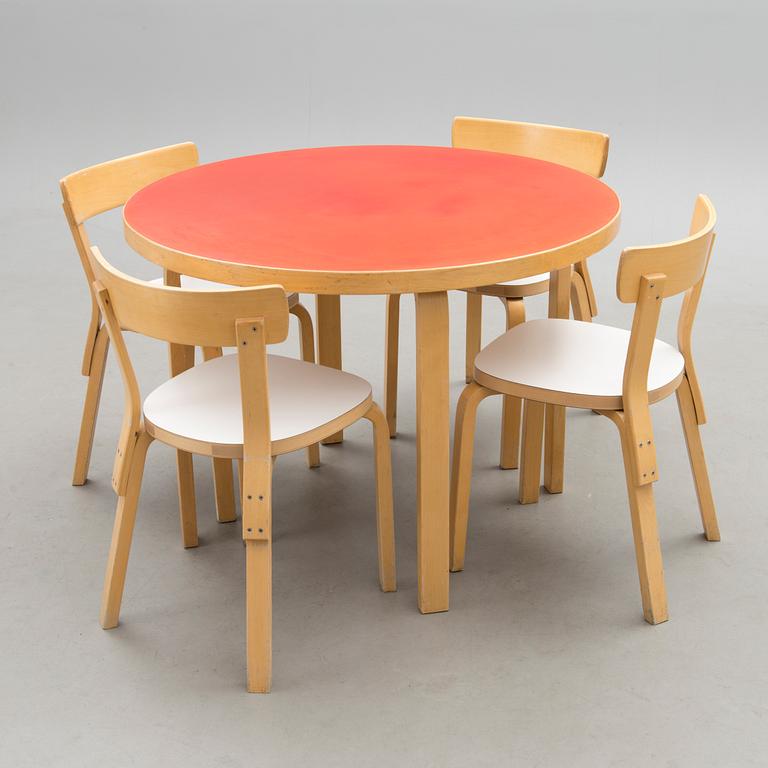 ALVAR AALTO, PÖYTÄ, 1960/70-luku ja TUOLIA, 4 kpl malli 69, Artek, 2000-luku.