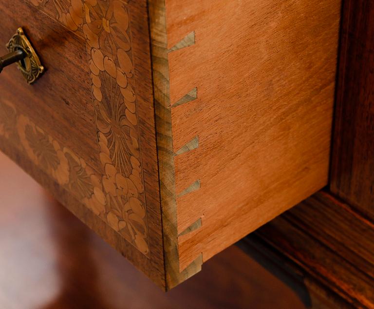 SKÅP, Aktiebolaget Mobilia, 1900-talets första hälft.