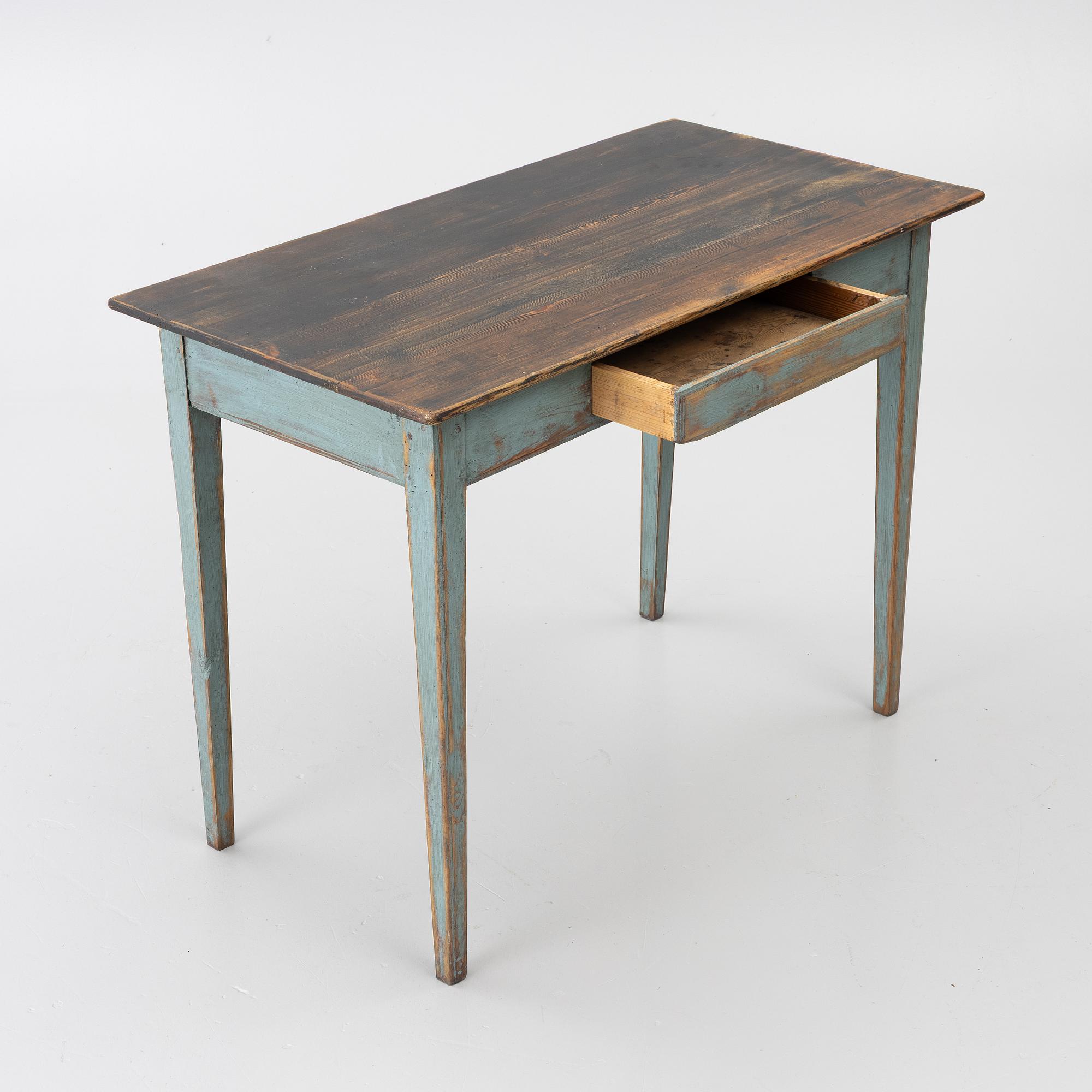 Table, 19th century.