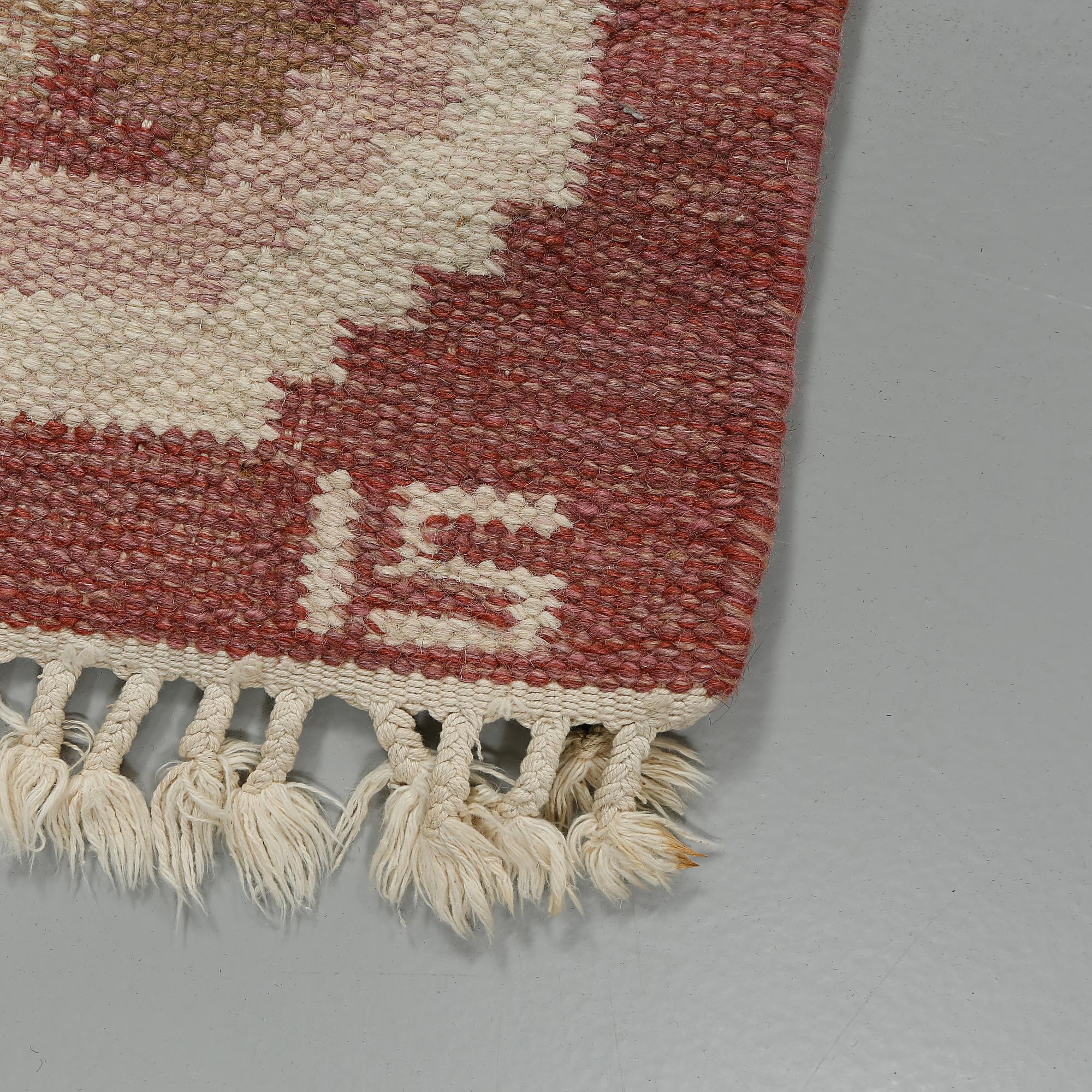 MATTA, rölakan, Ingegerd Silow, monogramsignerad, 1900-talets andra hälft, ca 187 x 136 cm.