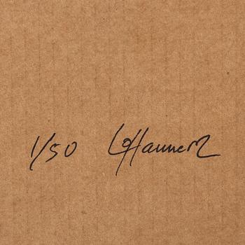 LOTTA HANNERZ, färglitografi, signerad och numrerad 1/50. Signerad bok medföljer.