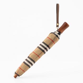 Burberry, paraply.