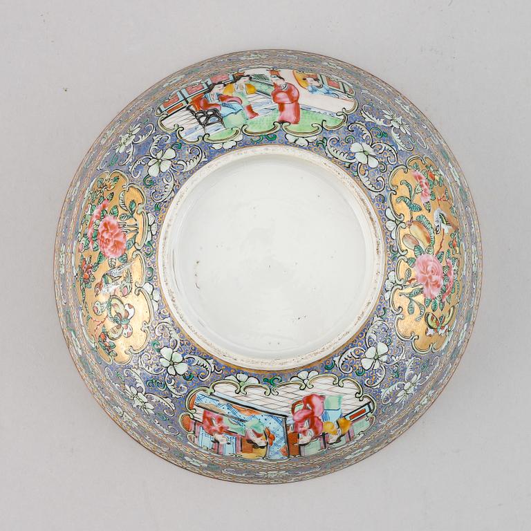 A blue glazed canton bowl for the persian market, Qing dynasty, 19th Century.