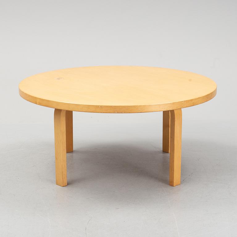 Alvar Aalto, a birch coffee table, Artek.