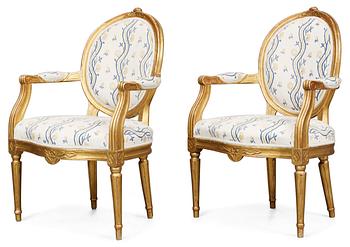 949. A pair of Gustavian armchairs.