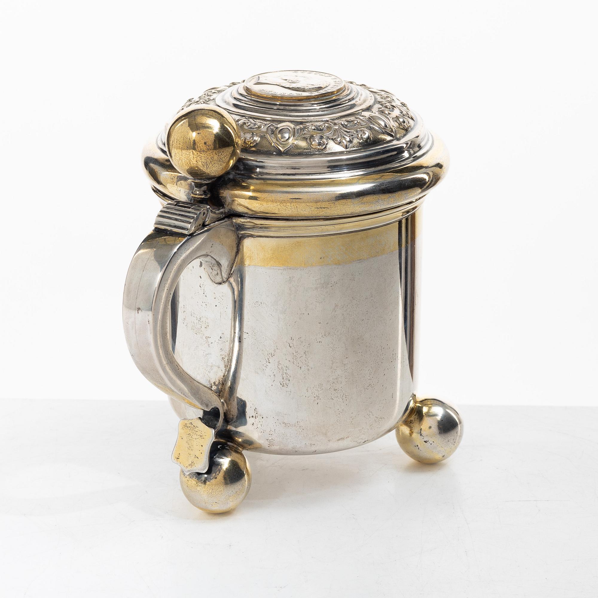 C.G. Hallberg, A Swedish silver tankard, Stockholm 1949.