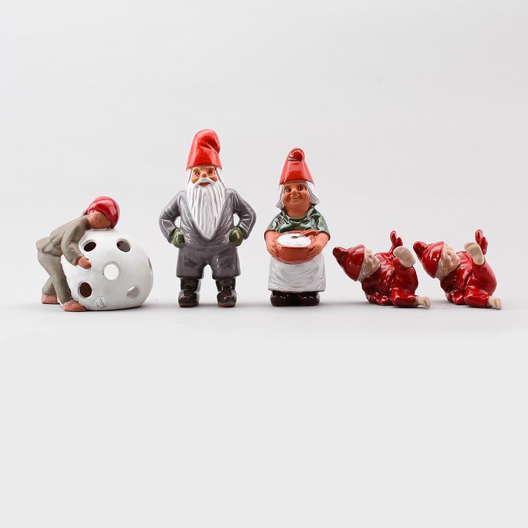 FIGURER, 5 st, porslin, bla Rolf Berg, 1900-talets andra hälft.