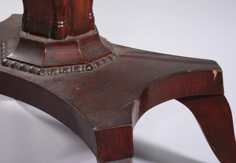 SALONGSBORD, Karl Johan, 1800-tal.