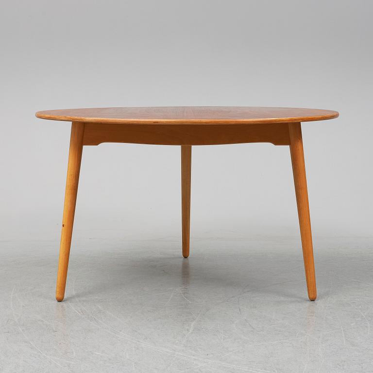 HANS J WEGNER, "Hjerte- set", matbord med sex stolar, Fritz Hansen, Danmark 1950-tal.