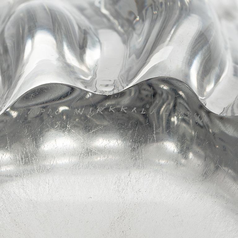 Tapio Wirkkala, a 'Kalvolan kanto' glass vase, signed Tapio Wirkkala - 3241.