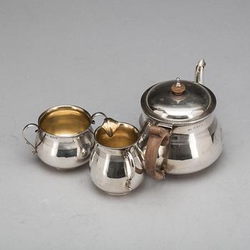 TESERVIS, 3 delar, silver och trä, Mappin & Webb, Birmingham, England, 1915-1916. Total vikt ca 440gr.