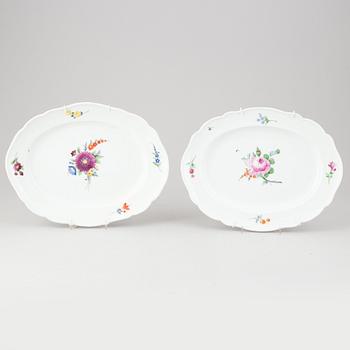 A set of two porcelain serving dishes from the Marcolini period (1774-1814).