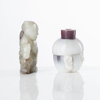 A carved Chinese snuff bottle and a nephrite sculpture, late Qing/20th Century.