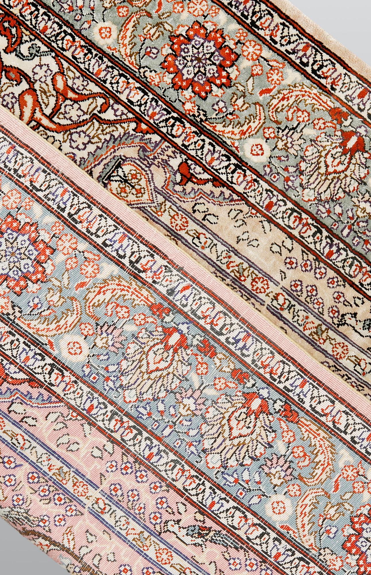 Matta, orientalisk, silke, 95 x 63 cm.