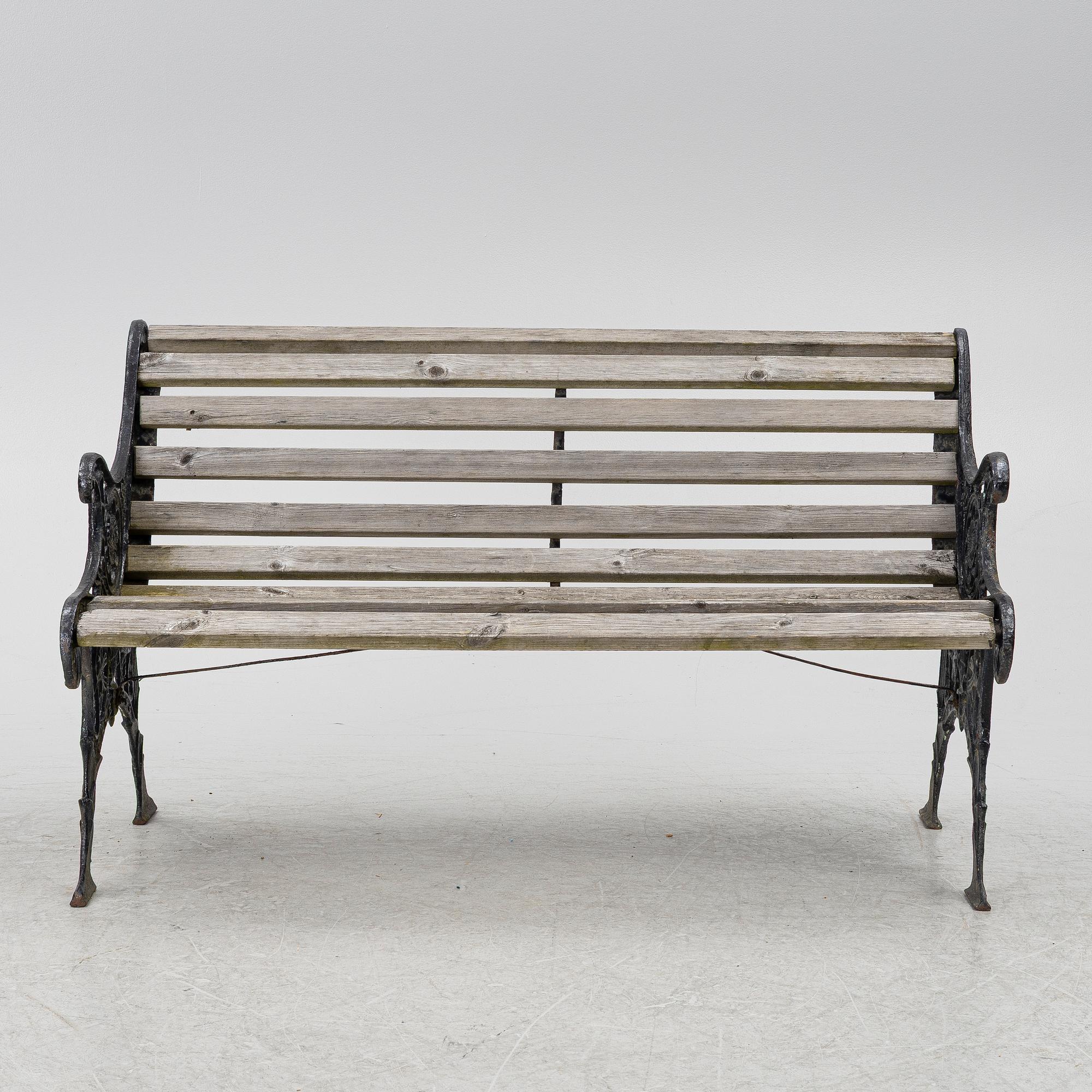 Trädgårdbänk, 1900-tal.