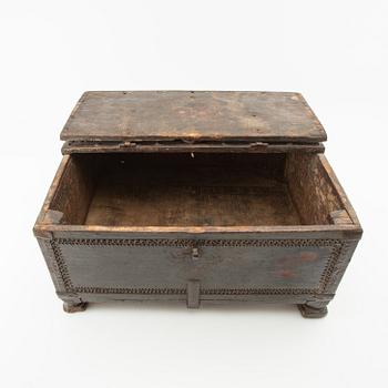 Casket Baroque style 19th century or earlier.