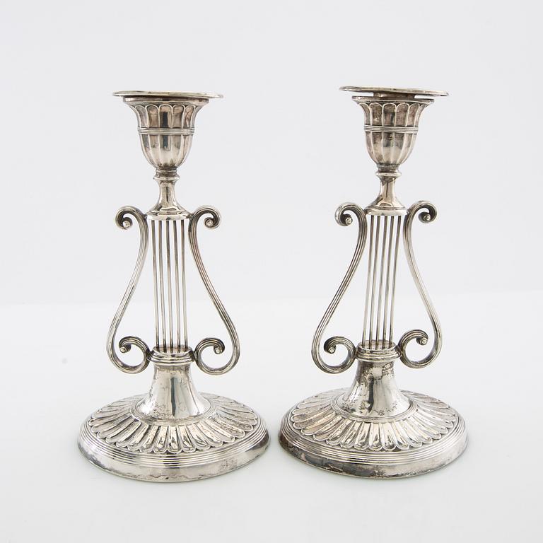 George Howson candlesticks 1 pair, silver, London 1902.