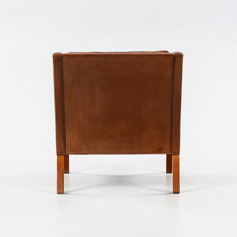 BØRGE MOGENSEN, fåtölj, modell 2207-22, 1900-talets fjärde kvartal.