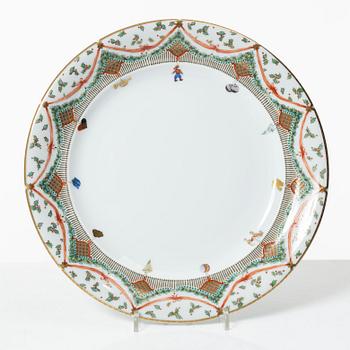 Royal Copenhagen, a porcelain dinner service, "Christmas Joy" (68 pieces).