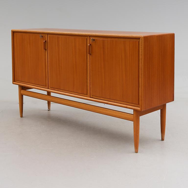 SIDEBOARD, Bertil Fridhagen, 1900-talets andra hälft.