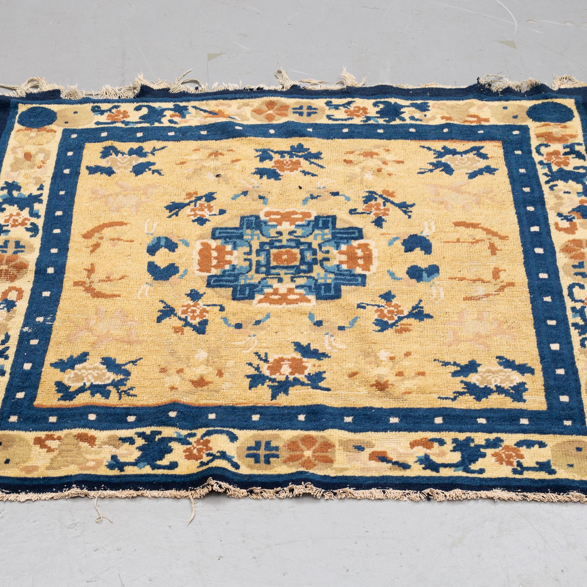 A MEDITATION RUG, semi-antique Ningxia, China, ca 130 x 126 cm.