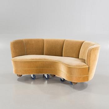 A 1930s sofa by Otto Schulz, Boet, Sweden.