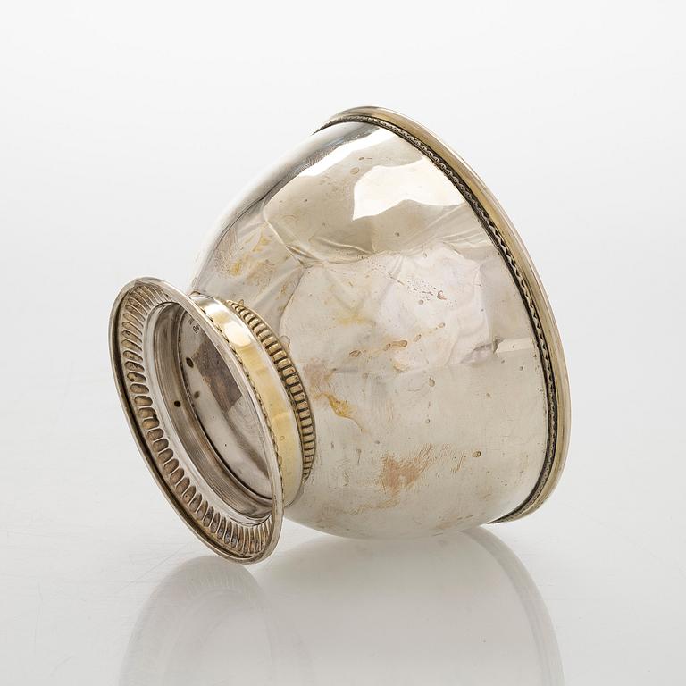 C.G. Hallberg, Malja, hopeaa, Tukholma 1922.