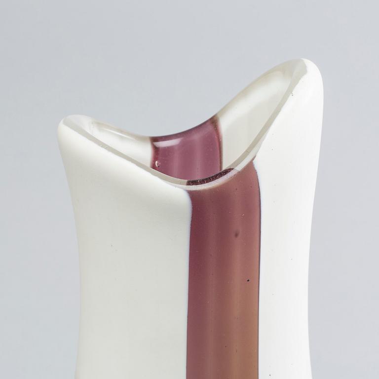 A VITTORIO FERRO MURRINE GLASS VASE FOR FRATELLI PAGNIN, 1990-2000.