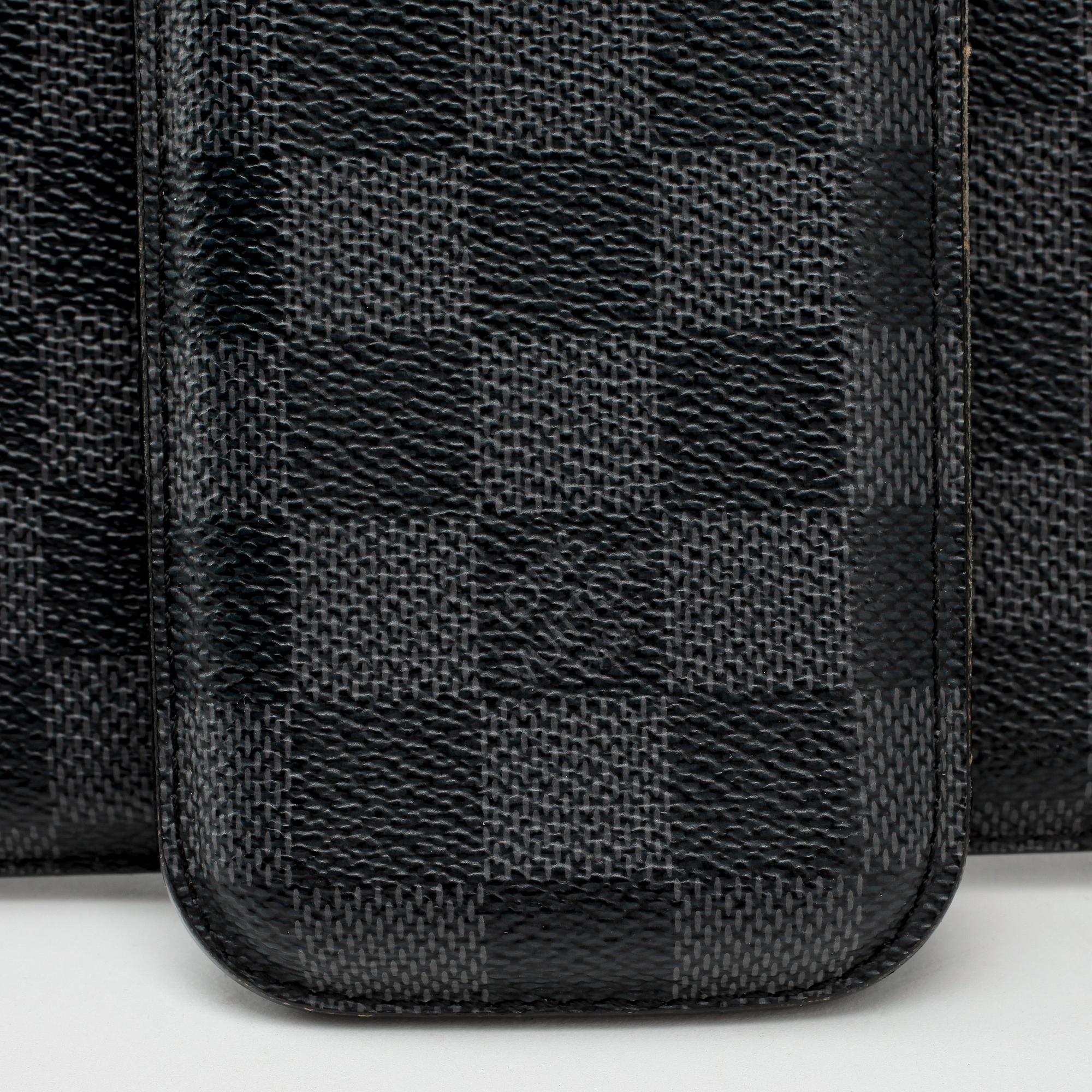 LOUIS VUITTON, Ipad fodral och Iphone 4 fodral.