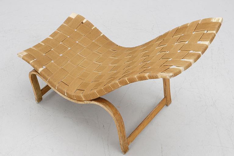 Bruno Mathsson, fåtölj, "Vilstol mod. 36", Firma Karl Mathsson, Värnamo, 1938.