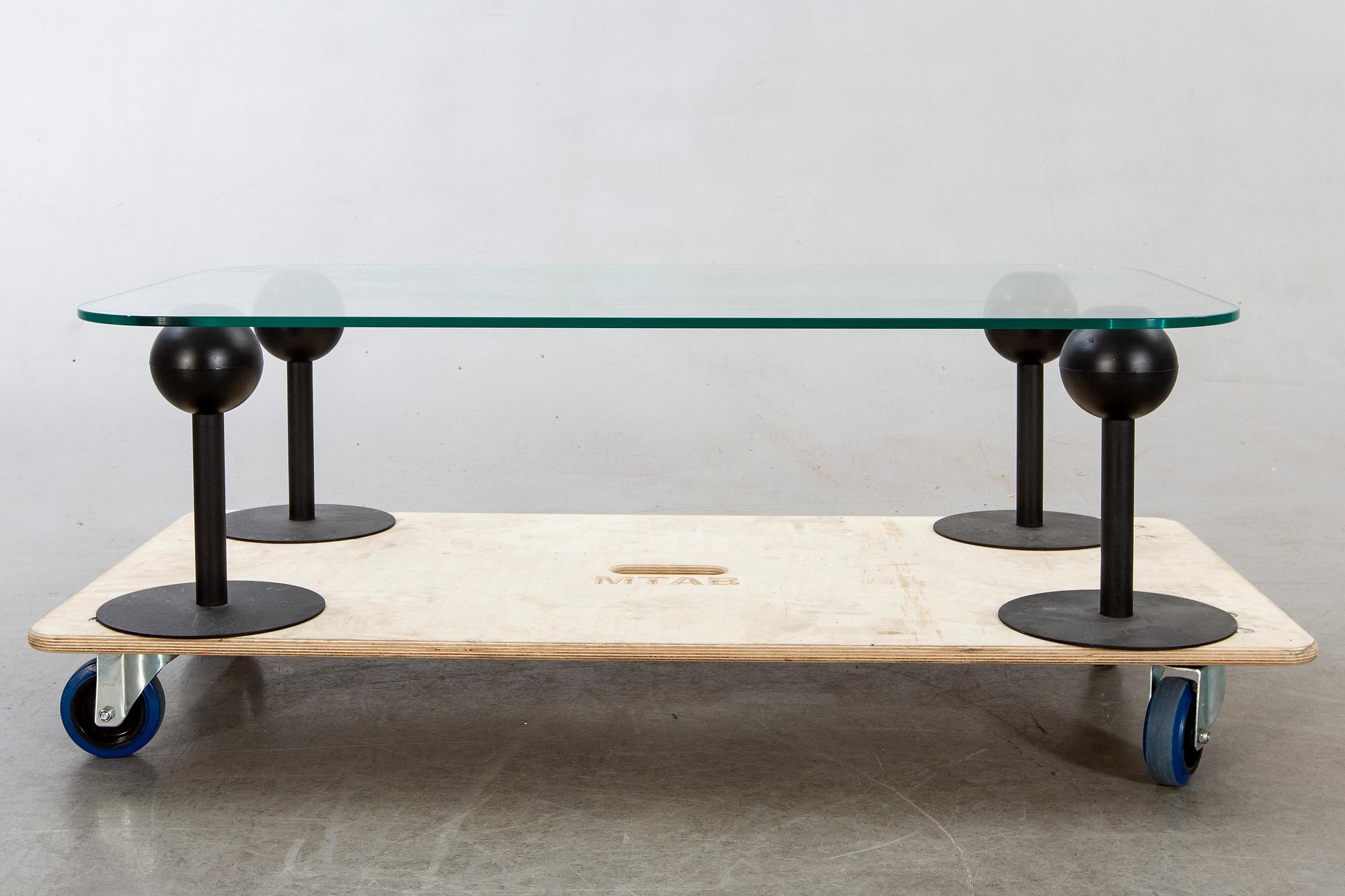 Philippe Starck, "Pepper Young" coffee table by Philippe Starck for Disform 1980's.