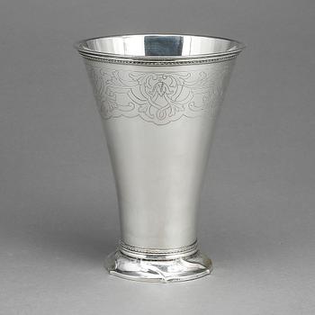 VAS, silver. Georg Jensen, Köpenhamn. Svenska importstämplar 1930. Vikt ca 472 gram.