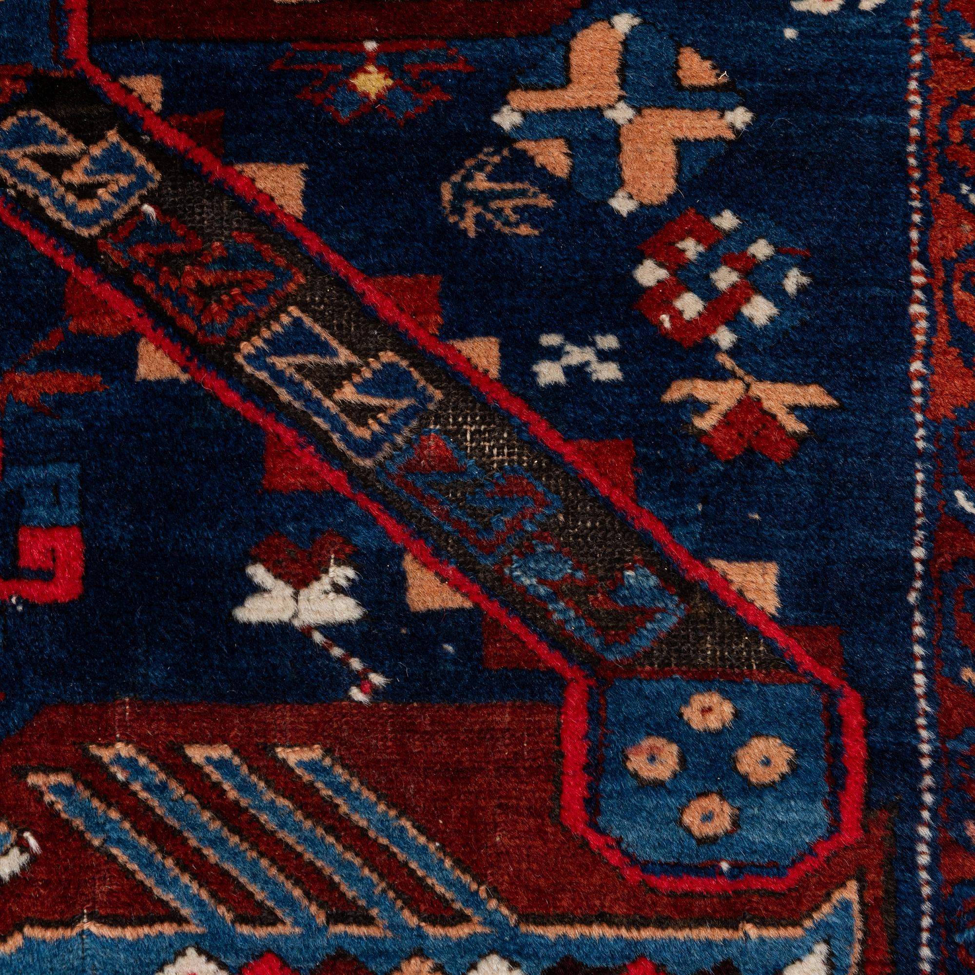 Gallerimatta, Antik Seychour, Östra Kaukasus, ca 330 x 180 cm.
